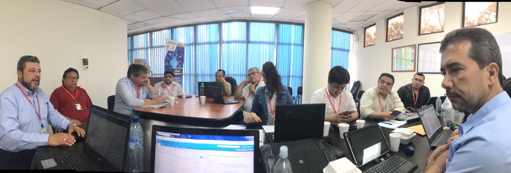 Reunión del comité ejecutivo de COMPDES en la Universidad de El Salvador