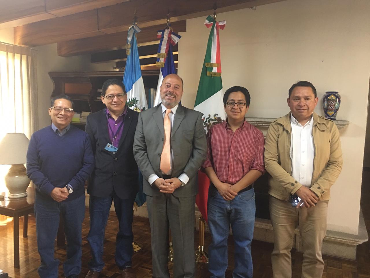 Visita al consulado mexicano en ciudad de Quetzaltenango